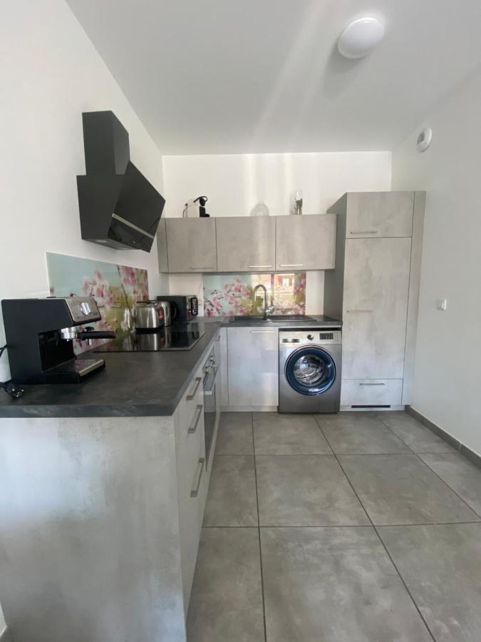 Appartement T2 De Standing Avec Parking A 250 Metres De La Plage, Route Des Sanguinaires, Ajaccio Аяччо Екстер'єр фото